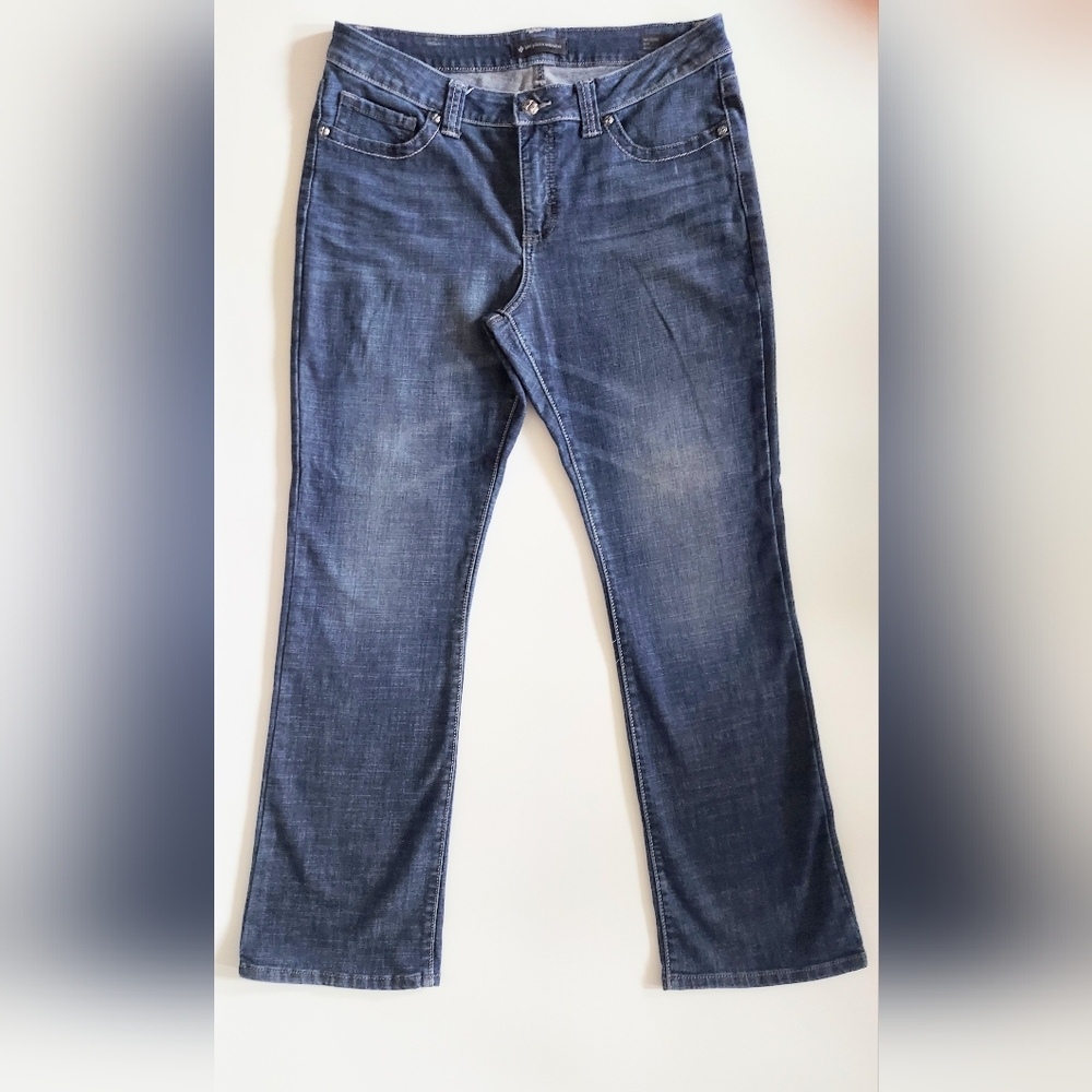 Lee Platinum Label Midrise Barely Bootcut Blue Denim Jeans Size 14M